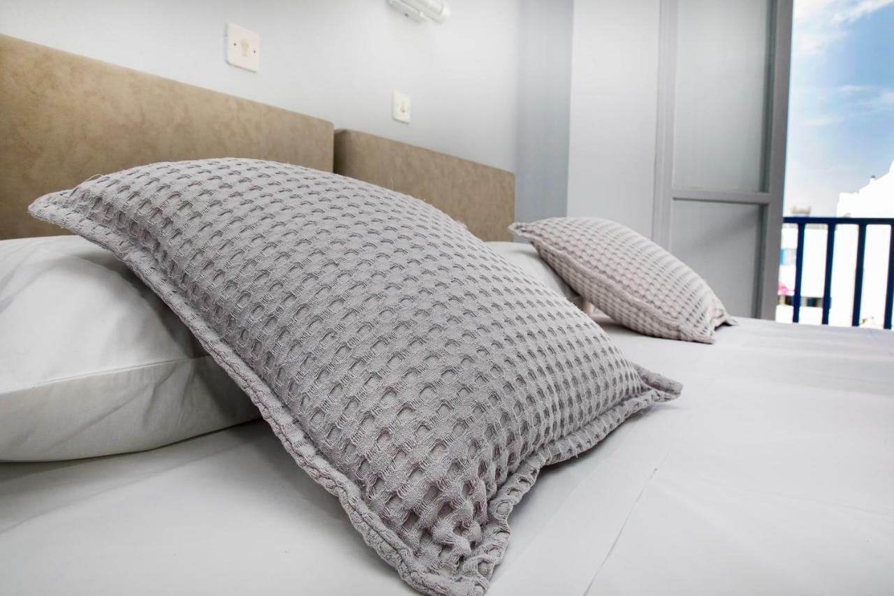 Lalos Rooms Parikia  Ngoại thất bức ảnh